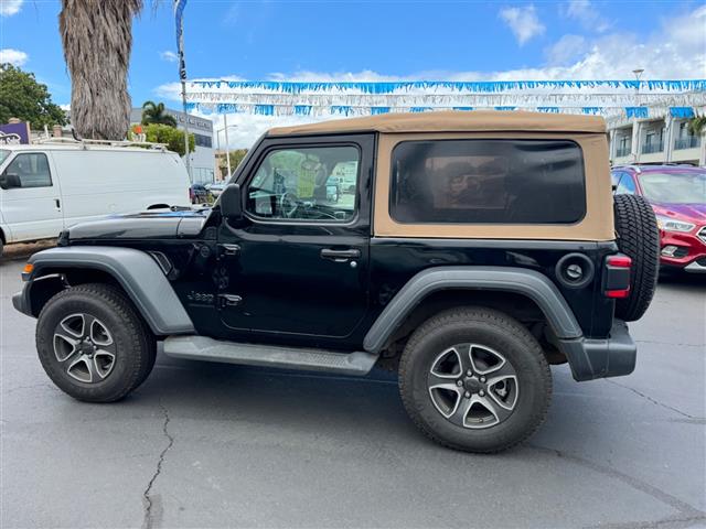 $32995 : 2020 Wrangler image 8