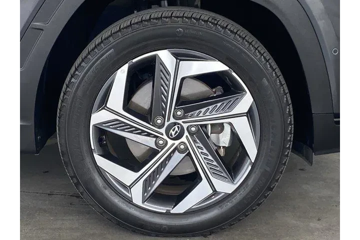 $27881 : Hyundai TUCSON 2022 AWD Limi image 5