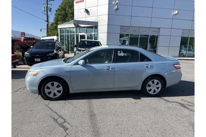 $7910 : 2009 Camry LE image 9