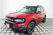 $27285 : PRE-OWNED 2021 FORD BRONCO SP thumbnail