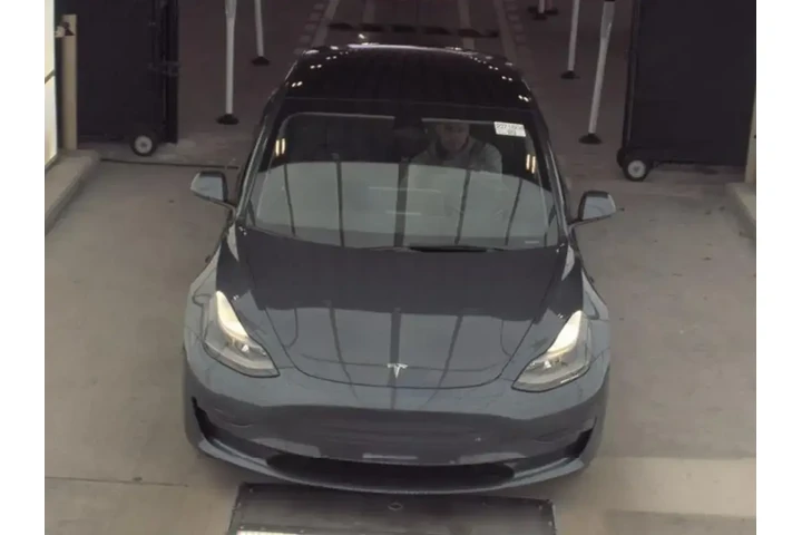 $24990 : Tesla Model 3 2023 4dr Sedan image 2