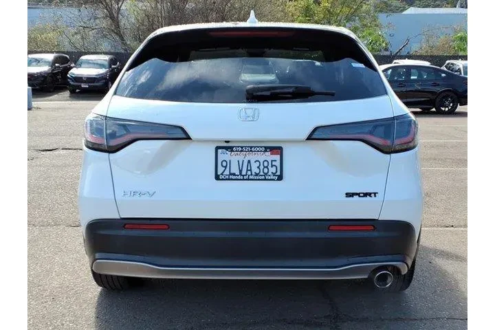 $24770 : Honda HR-V 2023 AWD Sport 4d image 5