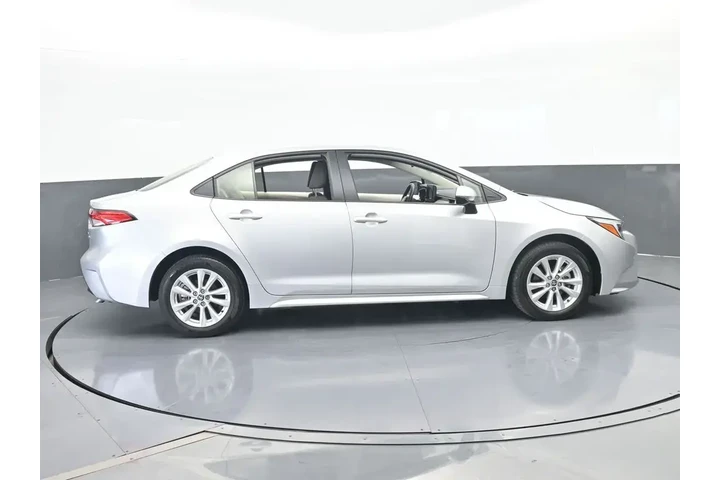 $22584 : Toyota Corolla Hybrid 2024 S image 7