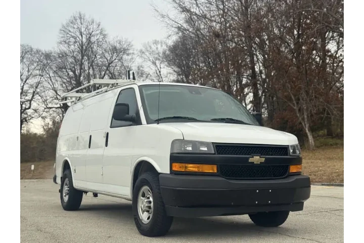 $10999 : 2020 Express 2500 image 1