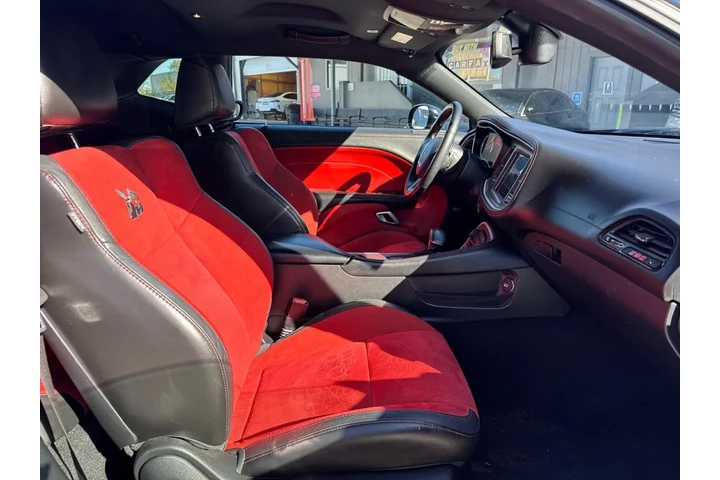 2022 Challenger R/T SCAT Pack image 9