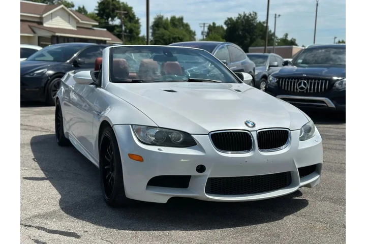 2012 BMW M3 CONVERTIBLE 2D image 8