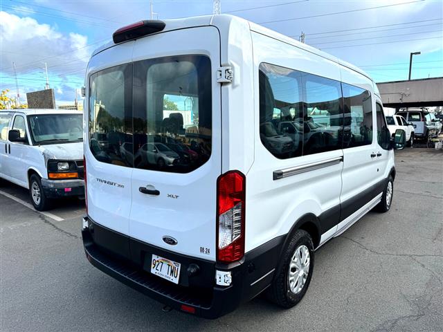 $43995 : 2019 Transit Passenger Wagon image 6