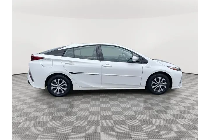 $18601 : Toyota Prius Prime 2020 LE 4 image 8