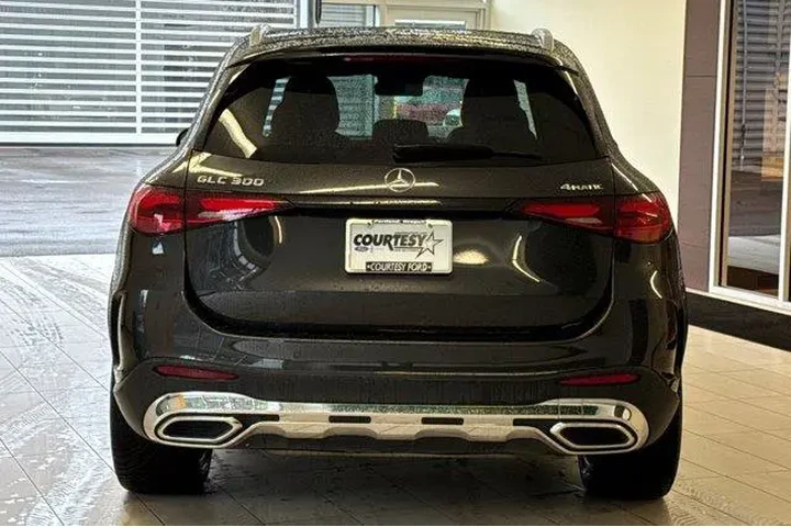 $39374 : Mercedes-Benz GLC 2023 AWD G image 5