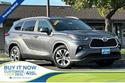 Toyota Highlander 2023 LE 4d en Stockton