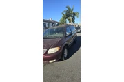 $1500 : Mini Van Chrysler thumbnail