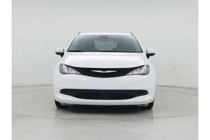 $23998 : Chrysler Voyager 2023 LX 4dr image 5