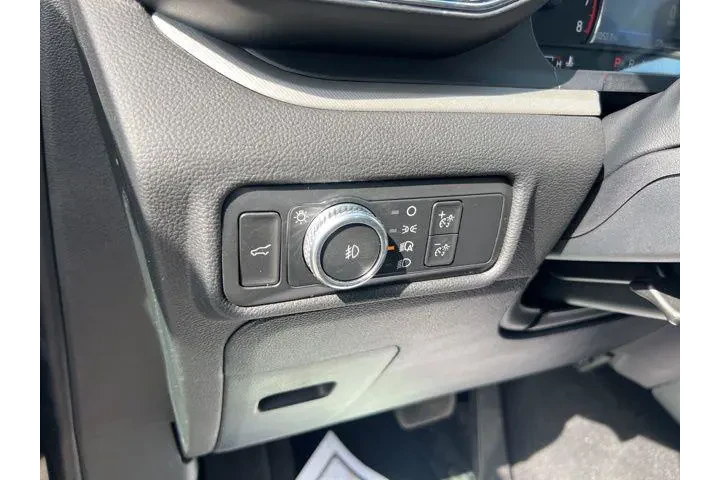 $28315 : Ford Explorer 2022 AWD XLT 4 image 8