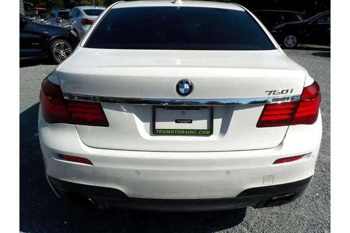 $12737 : 2014 7-Series 750i image 4