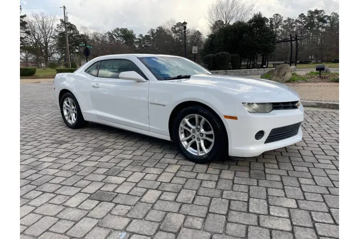 $9995 : 2014 Camaro LS image 4