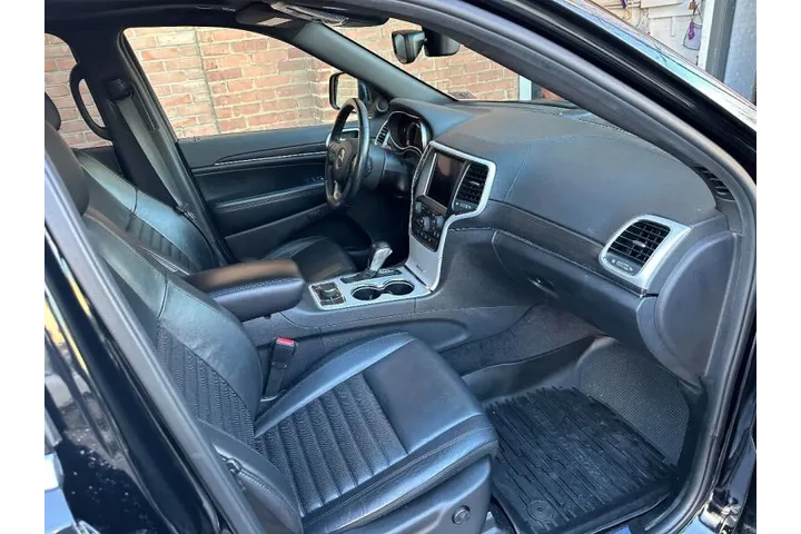 $24000 : 2018 Grand Cherokee Sterling image 9