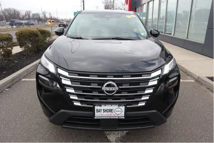 $22302 : Nissan Rogue 2025 AWD SV 4dr image 5