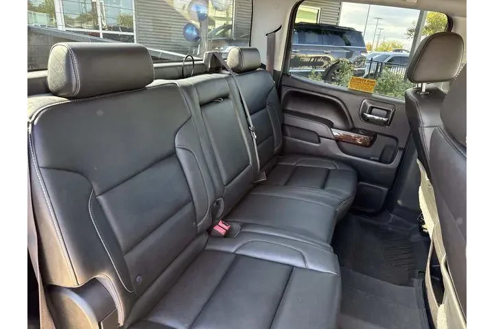 $25880 : GMC Sierra 1500 2017 4x4 SLT image 10