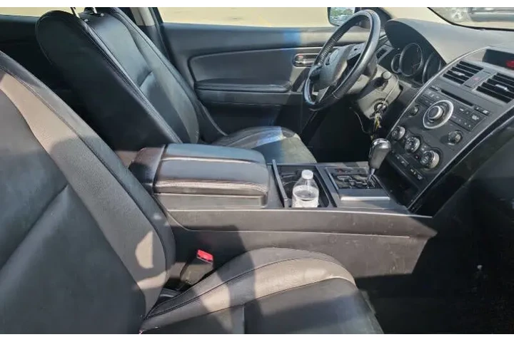 2012 CX-9 Touring image 8