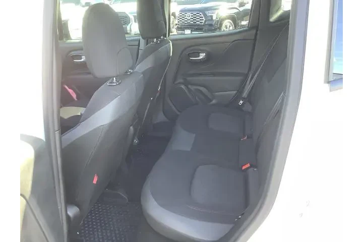 $25950 : Jeep Renegade 2023 4x4 Trail image 10