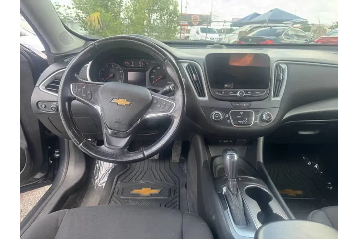 $12797 : 2020 Malibu RS image 6