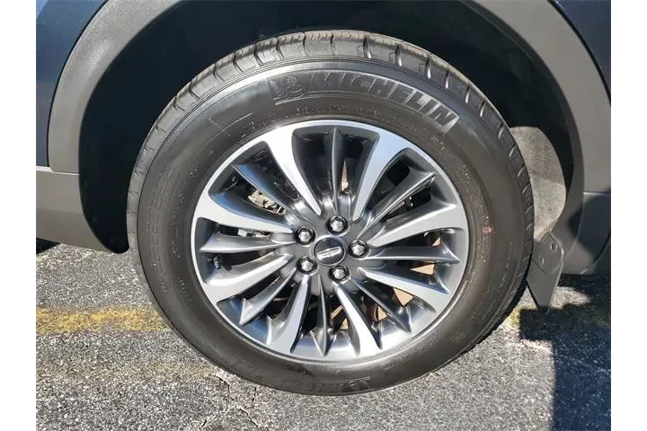 $28990 : Lincoln Nautilus 2023 Standa image 7