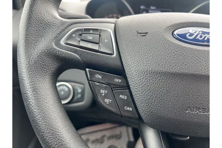 $12225 : Ford Escape 2019 SE 4dr SUV image 9