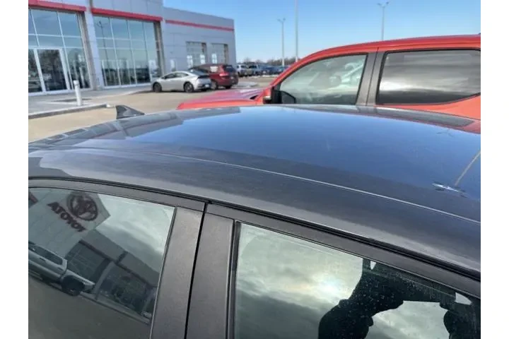 $20920 : Toyota Corolla 2023 LE 4dr S image 9