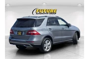 $13988 : Mercedes-Benz M-Class 2012 A thumbnail