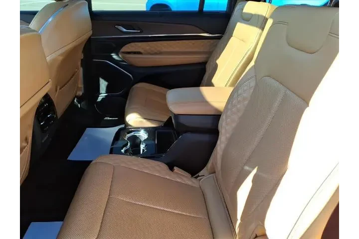 Jeep Grand Cherokee L 2022 4 image 10