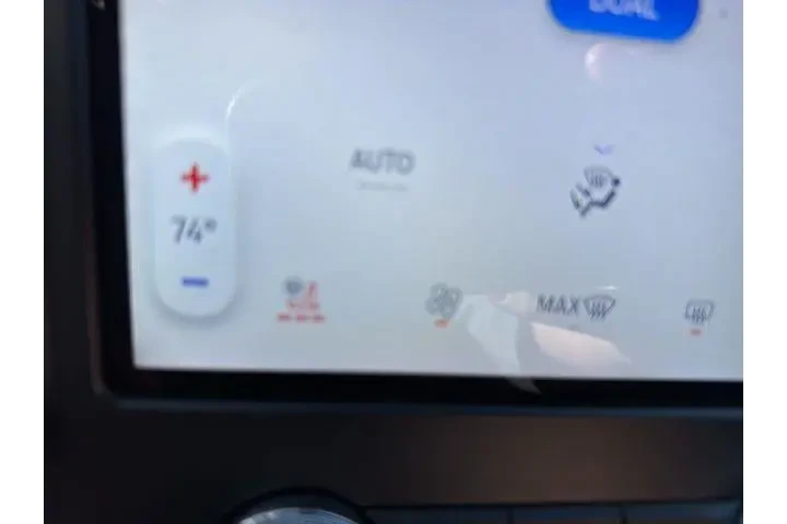 $33992 : Ford Edge 2022 AWD ST 4dr Cr image 10