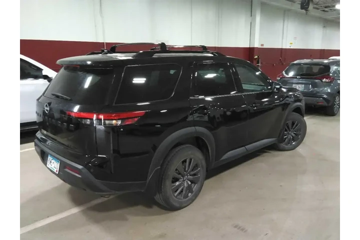 $28699 : Nissan Pathfinder 2023 AWD S image 3