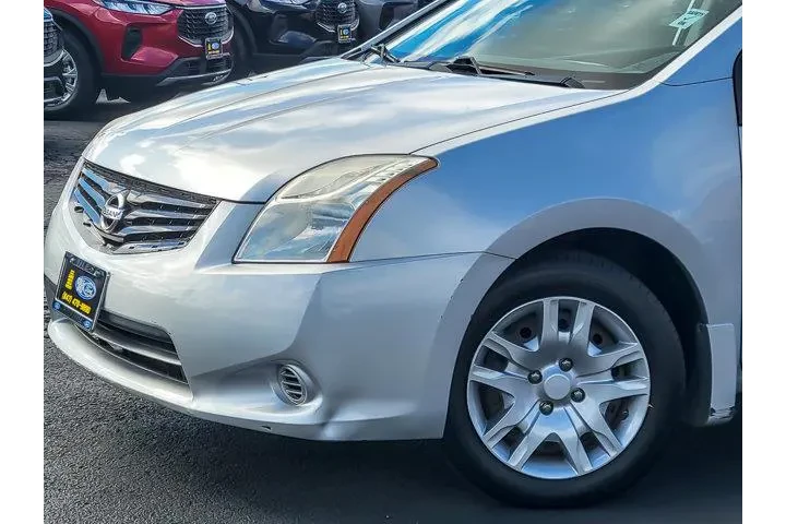 $7995 : Nissan Sentra 2010 2.0 S 4dr image 2