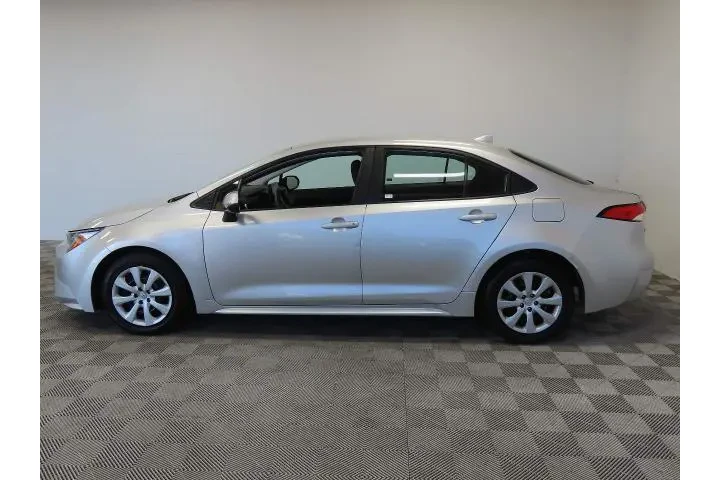 $21495 : Toyota Corolla 2024 LE 4dr S image 5