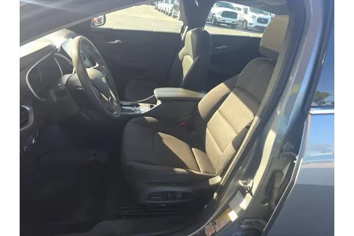 $21848 : Chevrolet Malibu 2024 LT 4dr image 7