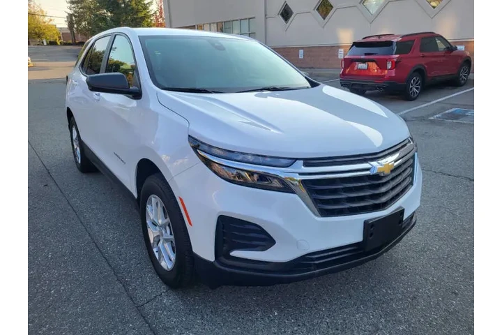 $18900 : 2024 Equinox LS image 2
