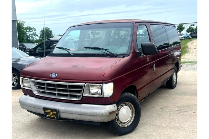 $3999 : 1995 Econoline E150 image 1