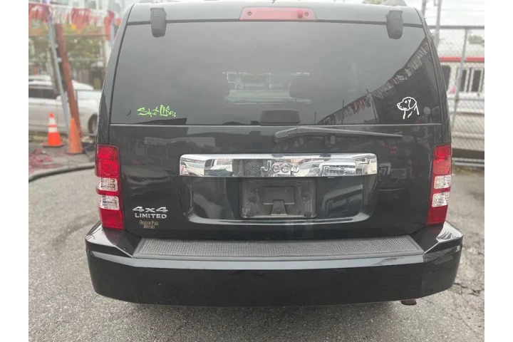 $7995 : 2012 Liberty Limited image 5