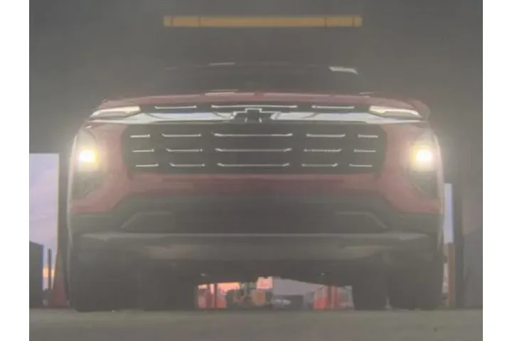 $24693 : Chevrolet Equinox 2025 LT 4d image 3