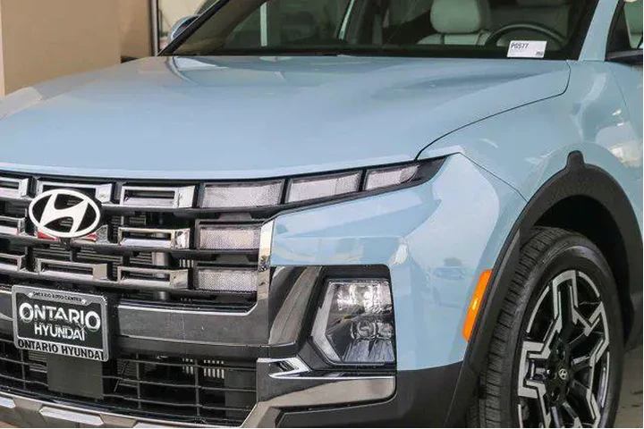 $34050 : Hyundai SANTA CRUZ 2025 AWD image 5