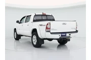 $28998 : Toyota Tacoma 2015 4x2 PreRu thumbnail