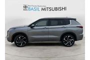 $28999 : Mitsubishi Outlander 2024 AW thumbnail