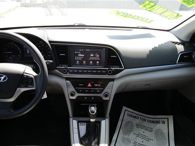 2018 ELANTRA SEL Sedan image 10