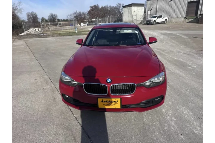 $8900 : 2016 BMW 3 Series 320i xDrive image 9