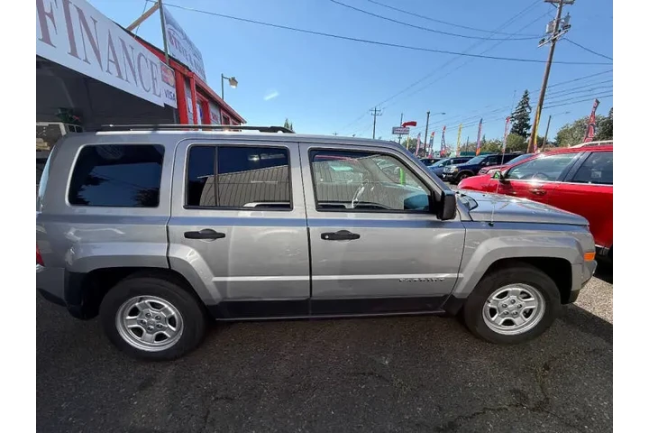 $5995 : 2016 Patriot Sport image 10