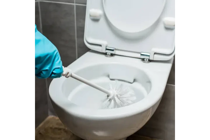 CLEANING WITH MEANING image 6