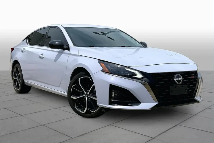 $24177 : Nissan Altima 2024 AWD 2.5 S image 3