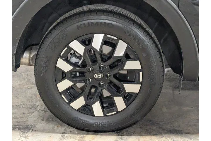 $28144 : Hyundai SANTA CRUZ 2025 AWD image 9