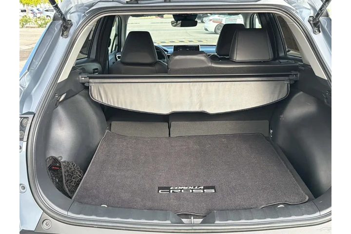 $27063 : Toyota Corolla Cross 2023 AW image 8