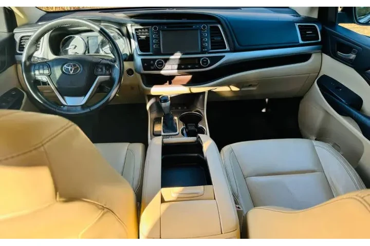 $19500 : 2015 Highlander XLE image 5